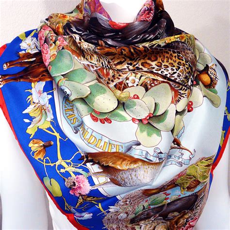 foulard hermes homme occasion|pre owned hermes scarves.